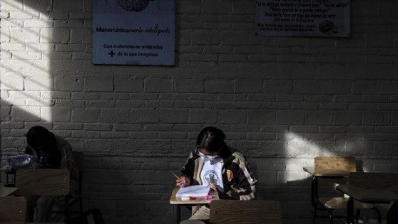 Cerca del 20% de las escuelas carece de conexión a Internet, informa la CEDHJ