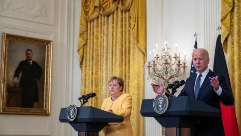 Joe Biden estudia restaurar el Internet en Cuba y le ofrece vacunas