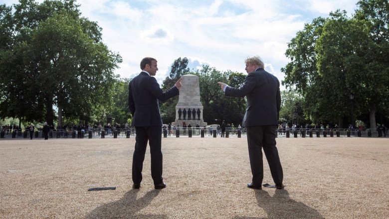 Johnson asegura a Macron que quiere “restablecer la cooperación” entre Reino Unido y Francia