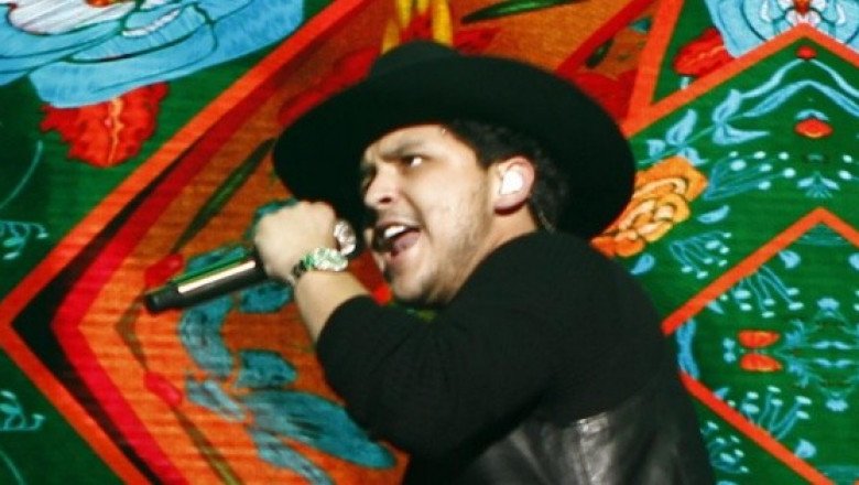 Nodal regresa a Instagram tras rumores