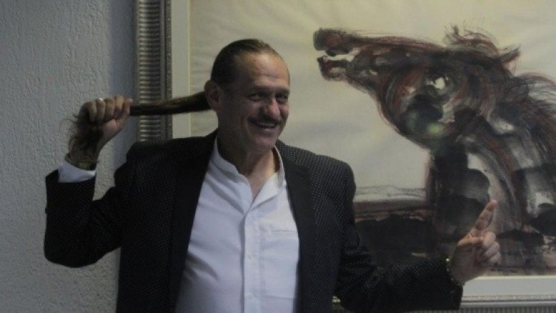 Hospitalizan a Teo González tras sufrir un infarto