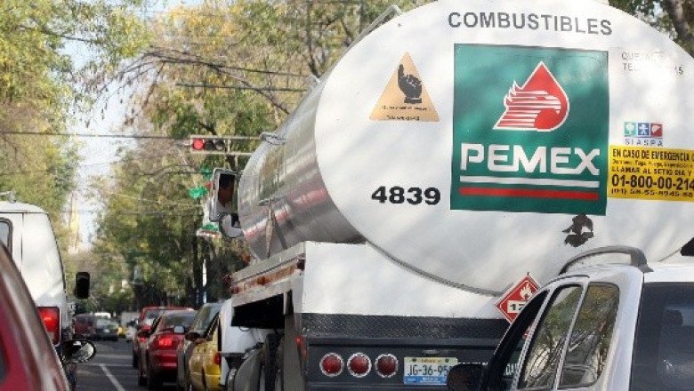 La FGR recupera más de dos millones de litros de hidrocarburo