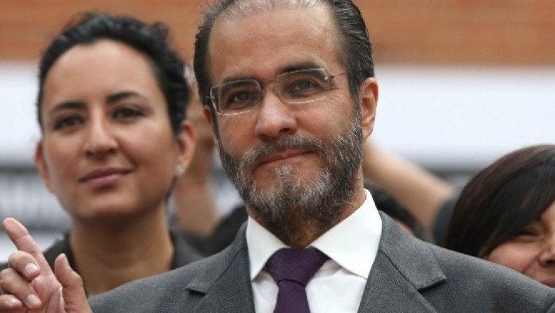 René Bejarano reaparece y promete reforma energética