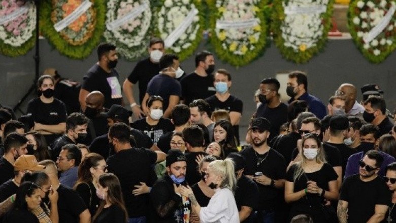 Así fue el último adiós de la cantante brasileña Marília Mendonça
