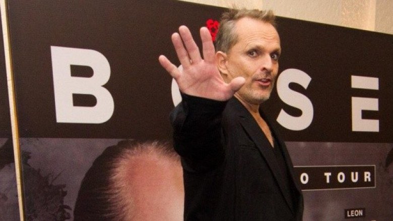 Bosé relata el pánico que sentía por su padre