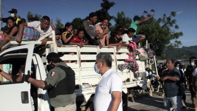 Caravana de migrantes sigue su camino hacia Tuxtla Gutiérrez y evitan Oaxaca