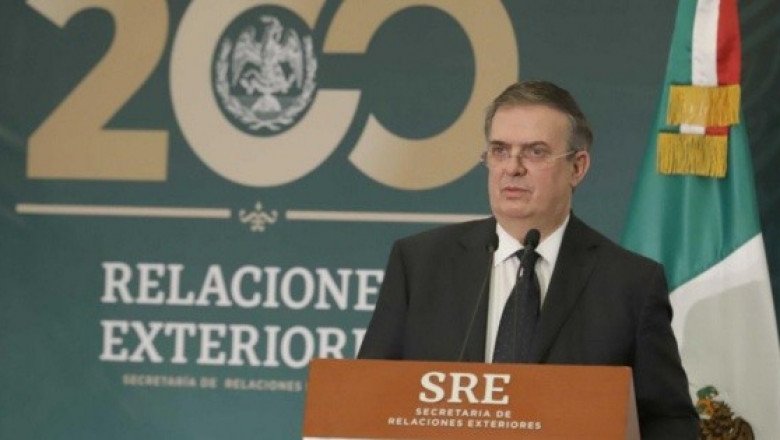Ebrard anuncia programa de ascensos para personal de Servicio Exterior Mexicano