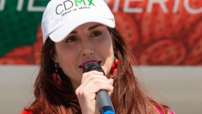 Sheinbaum revela error de Paola Félix tras polémica renuncia