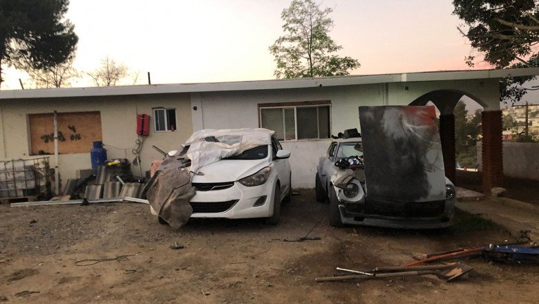 Recupera FGE tres vehiculos con reporte de robo