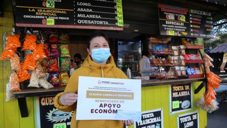 Entrega Gobierno Municipal apoyo económico a comerciantes del Parque Revolución