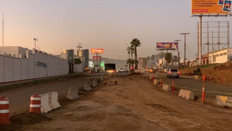 Abren los accesos laterales de la avenida Esmeralda hacia la avenida Reforma