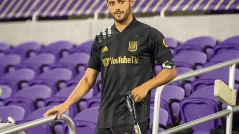 Carlos Vela renueva su contrato