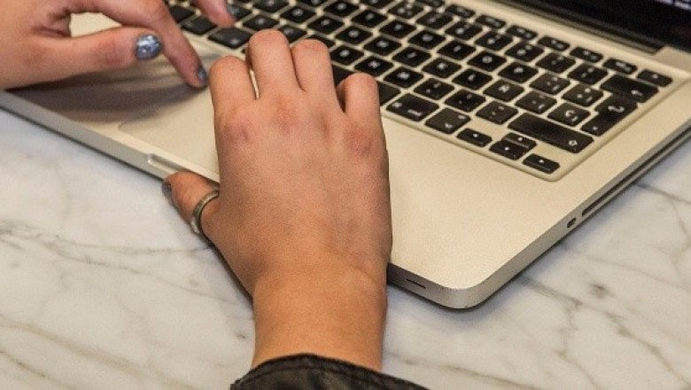 Cuatro de cada 10 cibernautas en México tienen menos de 25 años
