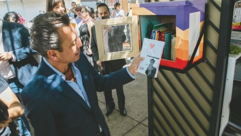 Inauguran el Paseo Literario con venta y préstamo de libros