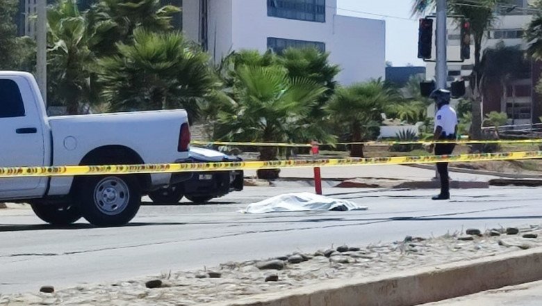 Muere mujer atropellada en la Reforma