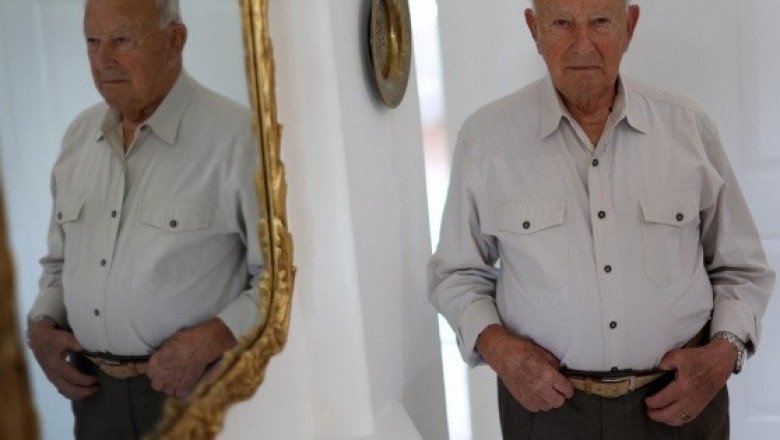 Cae mujer por 'estafa romántica'; roba 2.8 mdd a superviviente de Holocausto