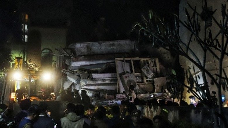 Desplome de edificio en Lucknow, India, deja al menos tres muertos