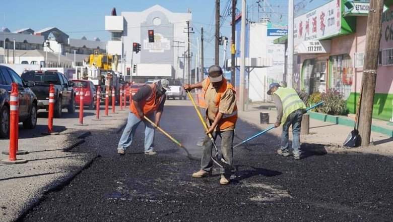 Supervisa alcalde rehabilitación de la calzada Cortez