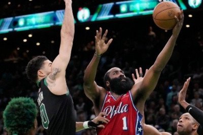 NBA: Los 76ers, sin Joel Embiid, se imponen en Boston