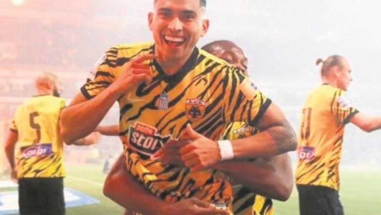 Orbelín sella el campeonato del AEK Atenas de Almeyda