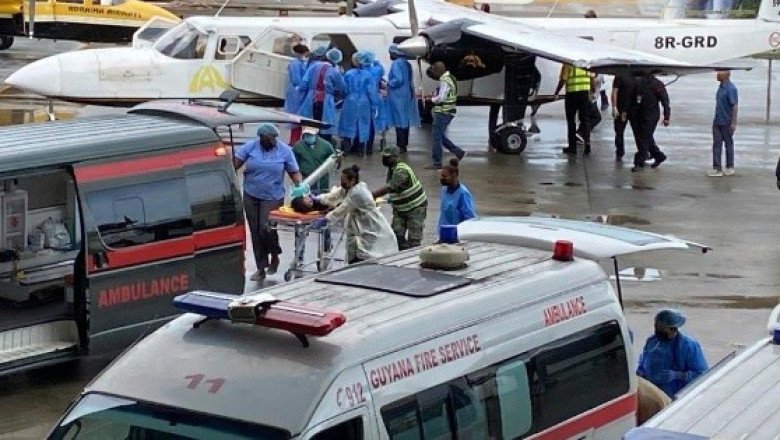 Mueren 20 niños tras desatarse incendio en una escuela de Guyana
