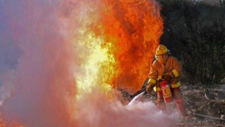 Incendio de toma clandestina en Edomex deja nueve heridos; indagan el hecho