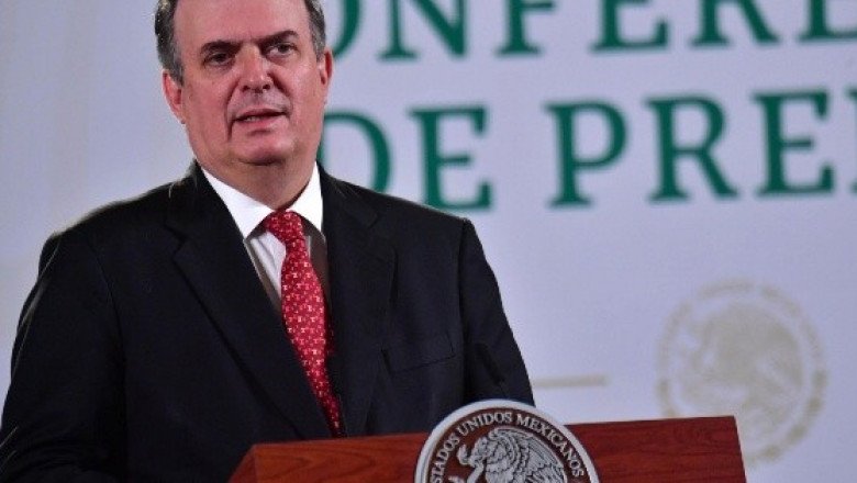 En encuesta final, "creo solo estaremos Claudia y yo": Ebrard