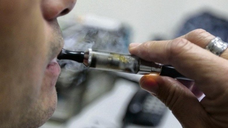 OMS lanza alerta por consumo de cigarrillos electrónicos