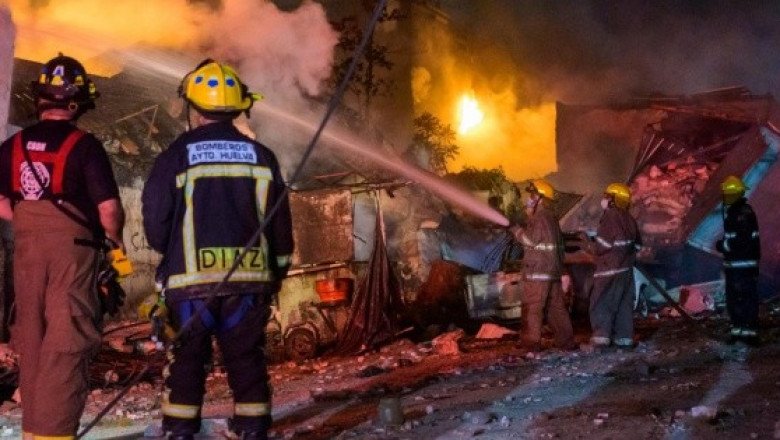 Poderosa explosión en mercado de República Dominicana deja varios muertos