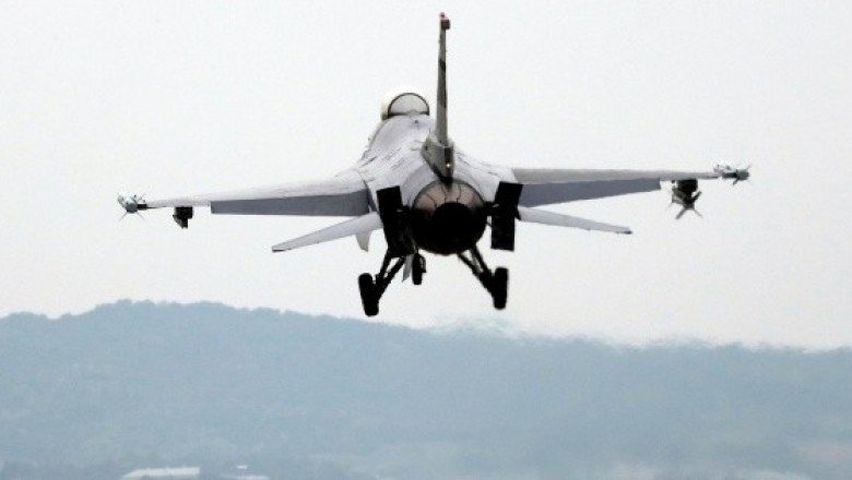 Estados Unidos apoyará el envío de cazas F-16 a Ucrania