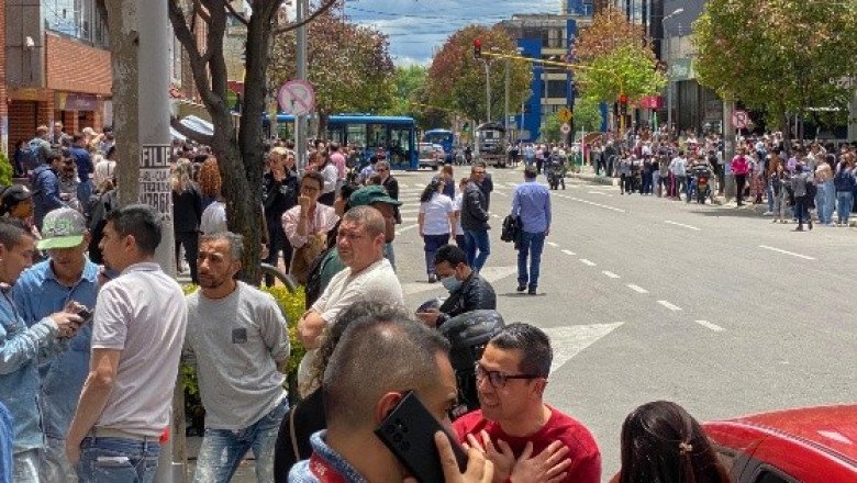 Fuerte terremoto y réplica en Colombia dejan al menos un muerto