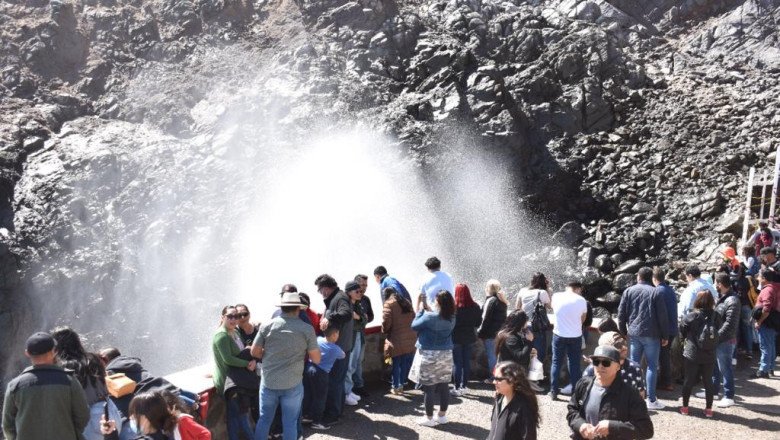 Visitan de 240 mil turistas a La Bufadora