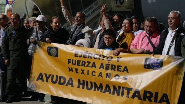 Regresa primer avión de la Sedena con 140 mexicanos de Israel