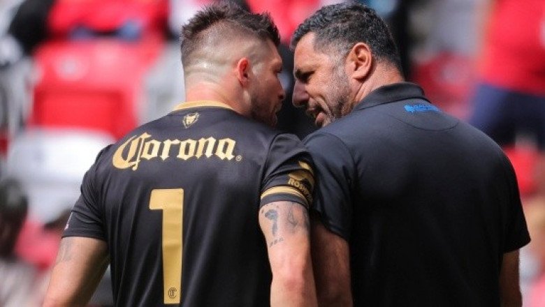 Toluca respalda a Tiago Volpi contra el director deportivo del Querétaro