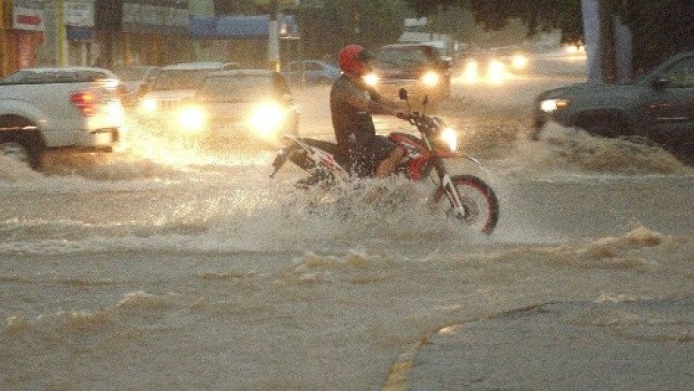 Reportan que lluvias por "Norma" dejan 2 muertos en Sinaloa