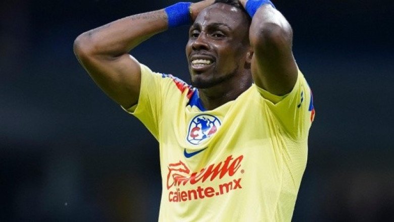Julián Quiñones reacciona al doblete de Santi Giménez en la Champions