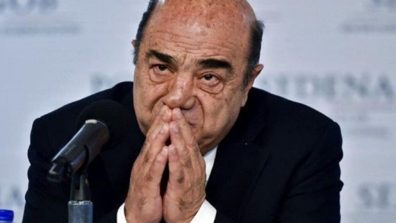 Dan prisión domiciliaria a Murillo Karam, pero no saldrá de la cárcel