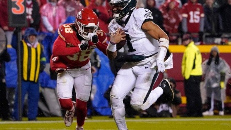 Eagles vence a Chiefs y se confirma como el mejor de NFL