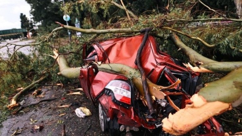 Así azotaron los fuertes vientos y tormenta a Buenos Aires  (VIDEOS)