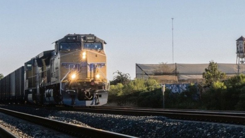 Se atora la reapertura de cruces ferroviarios de la frontera con EU