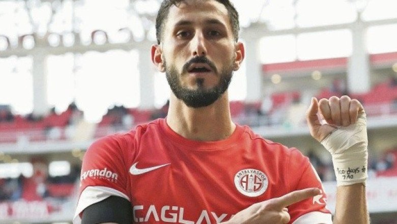 Turquía acusa a un futbolista de incitar al odio