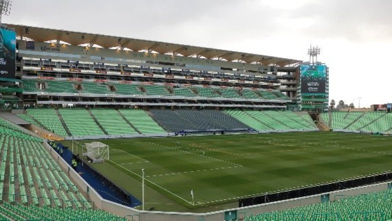 Atropellan a aficionados de Monterrey afuera del estadio de Santos