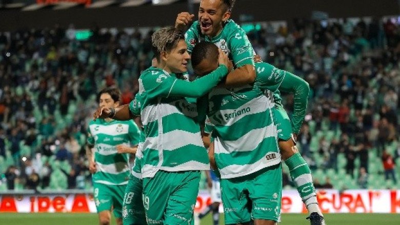 Santos golea al Puebla