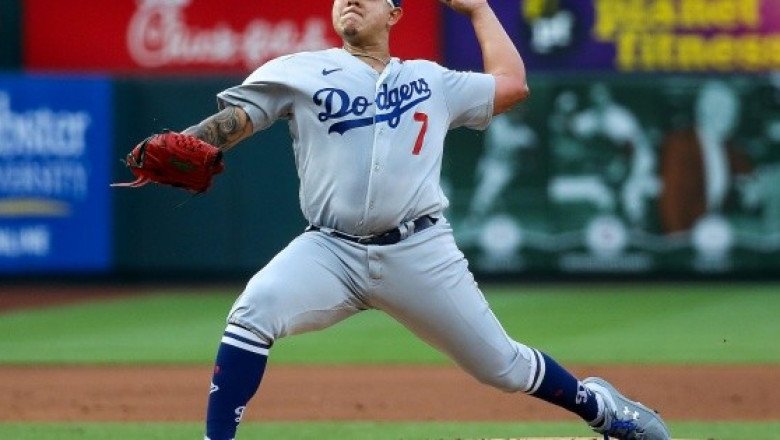 Reportan que Julio Urías negocia con este equipo tras salir de los Dodgers