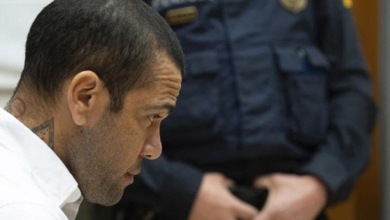 Condenan a Dani Alves por agresión sexual; esta es su sentencia