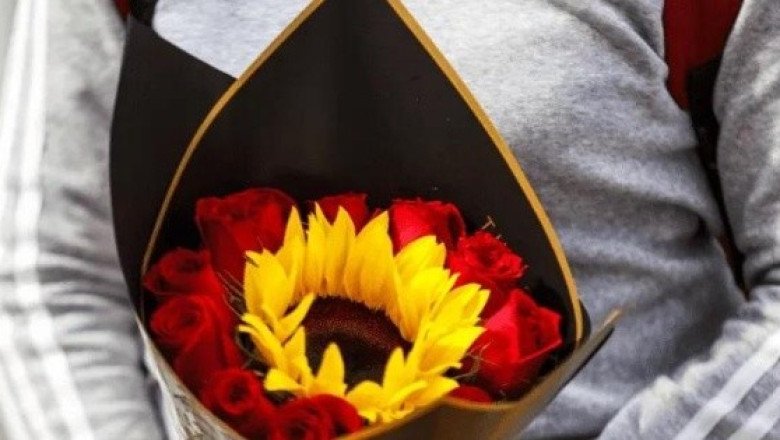¿Qué significa que te regalan flores el 29 de febrero?
