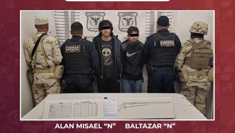 Detienen a par de sujetos con armas y auto robado