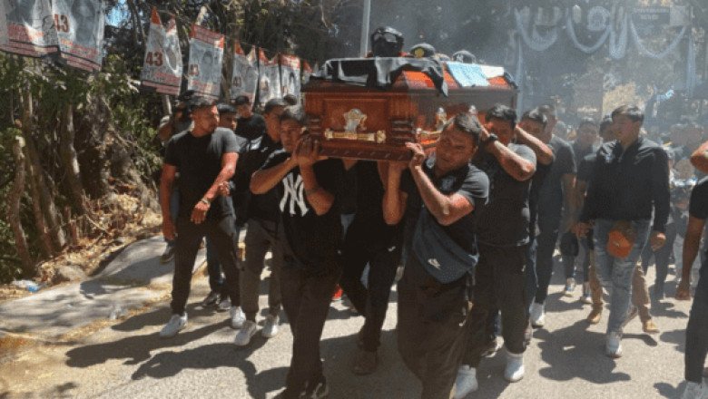 López Obrador reconoce abuso de autoridad en caso de normalista asesinado