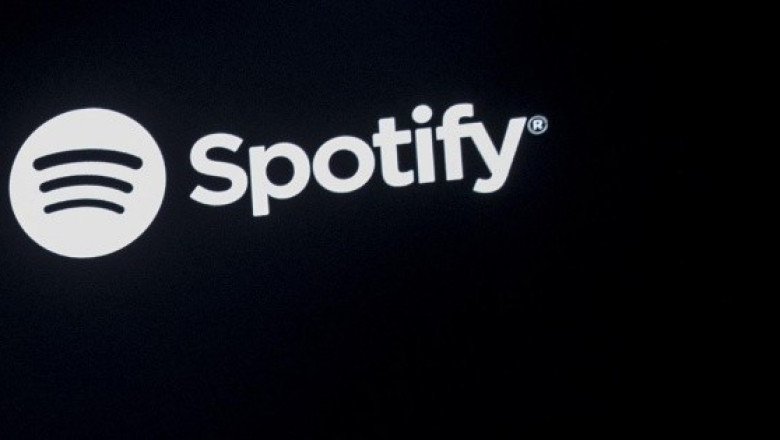 El corrido tumbado se mantiene como el género más escuchado en Spotify