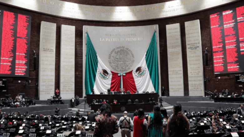 López Obrador celebra aprobación de diputados del Fondo de Pensiones